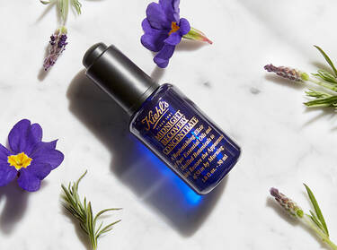 Olej z wiesiołka i olejek lawendowy do twarzy Midnight Recovery Concentrate Kiehl’s